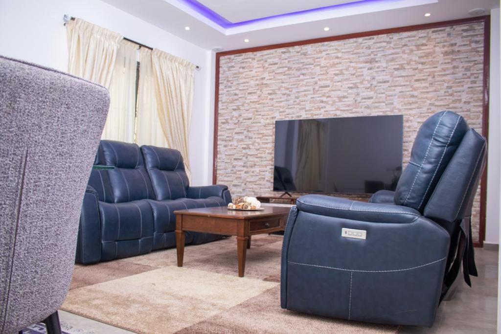 Luxury Suites Chester One Dakar Eksteriør billede
