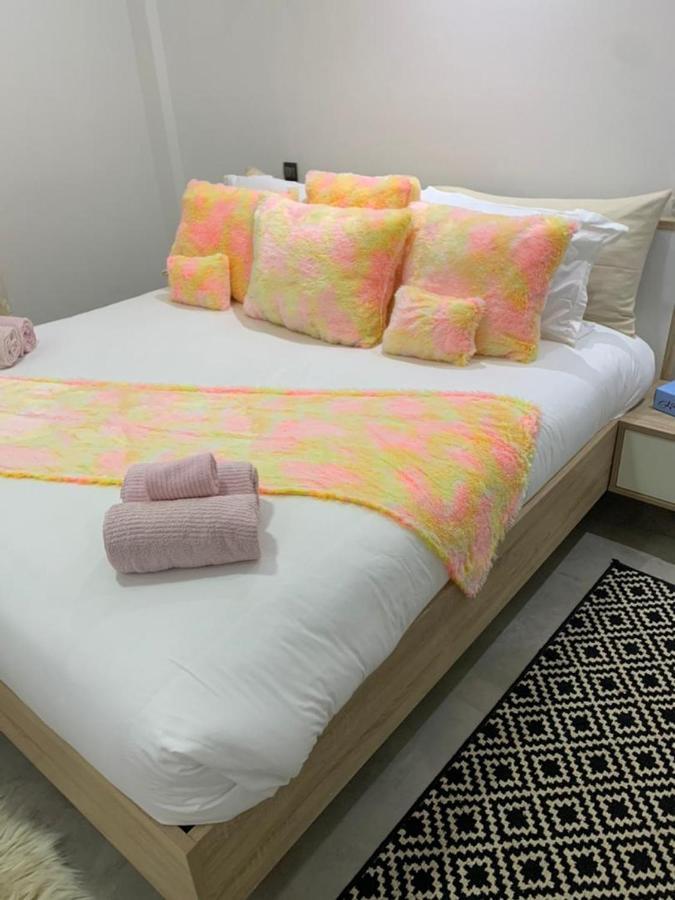 Luxury Suites Chester One Dakar Eksteriør billede