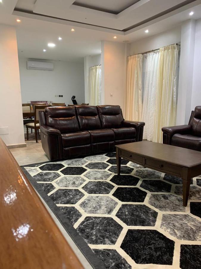Luxury Suites Chester One Dakar Eksteriør billede