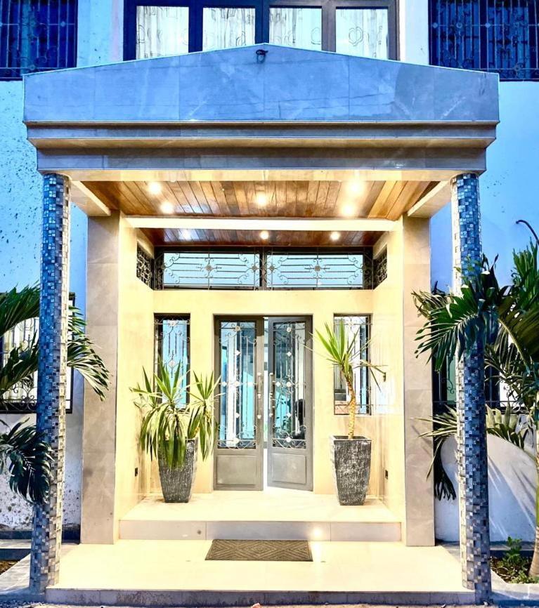 Luxury Suites Chester One Dakar Eksteriør billede